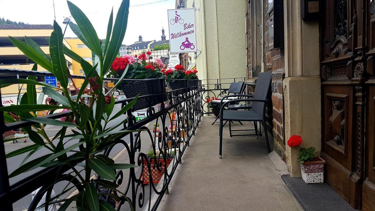 Ehemaliges Winzerhaus Cochem Apartamento Exterior foto