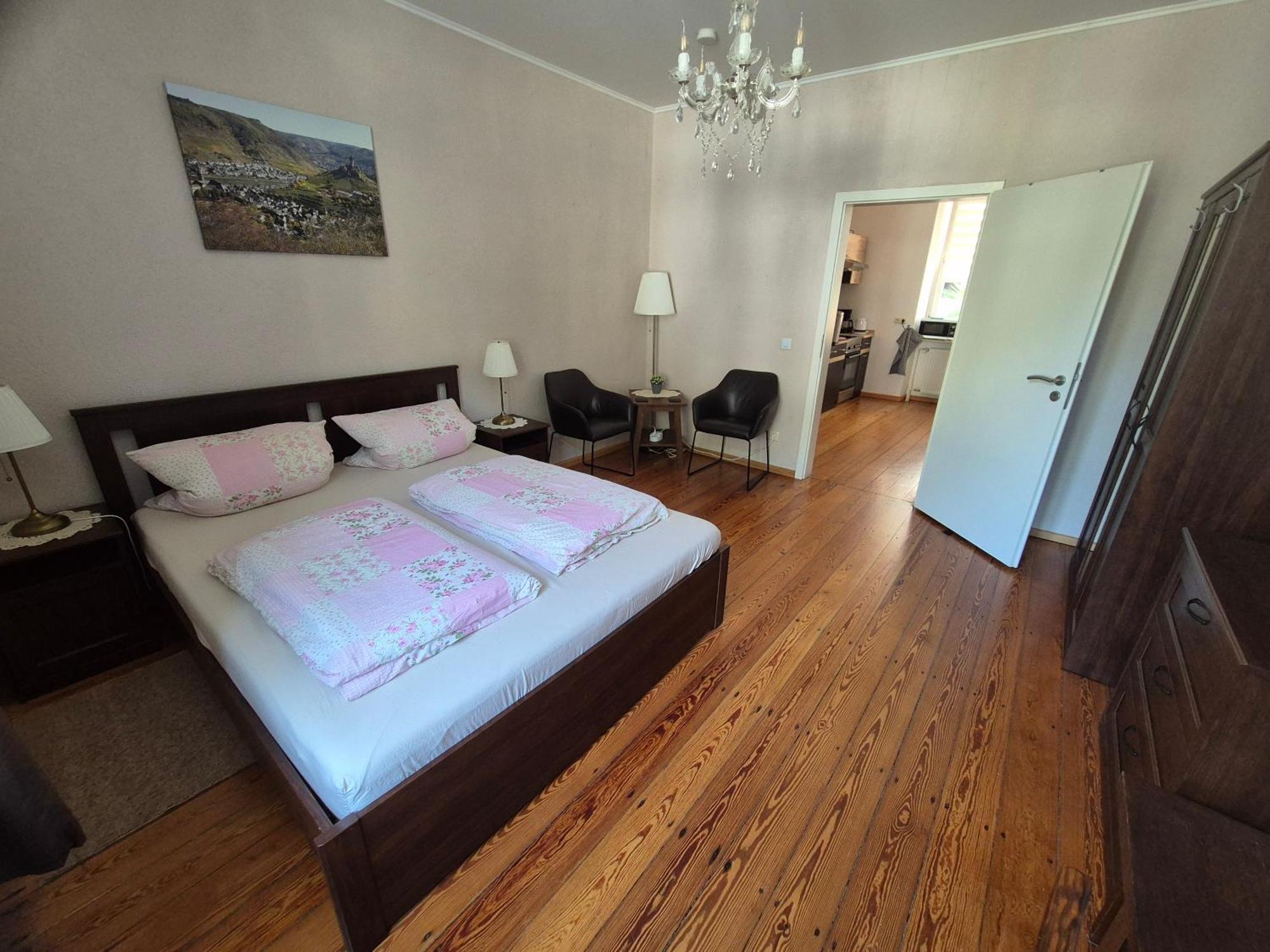 Ehemaliges Winzerhaus Cochem Apartamento Exterior foto